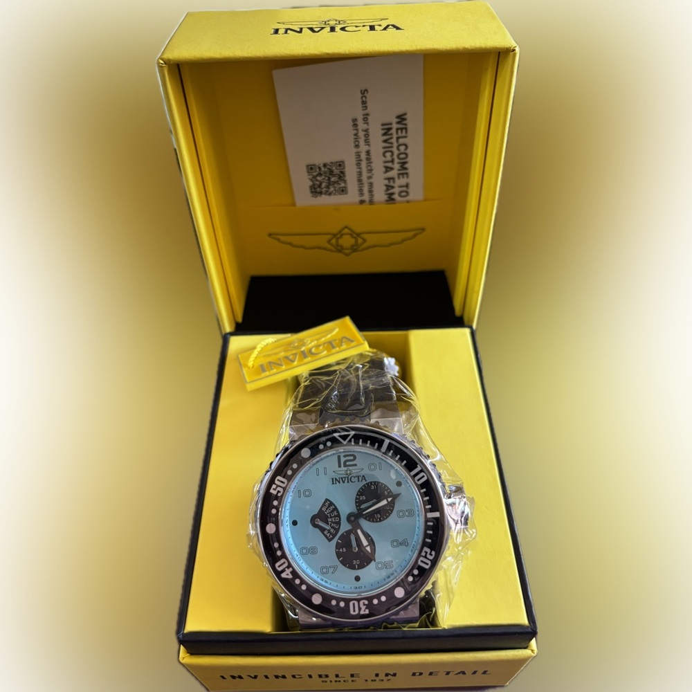 New Invicta Men’s Pro Diver Watch JUST IN TIME FOR FATHERS DAY!!